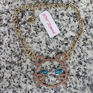 BETSY JOHNSON  NECKLACE
